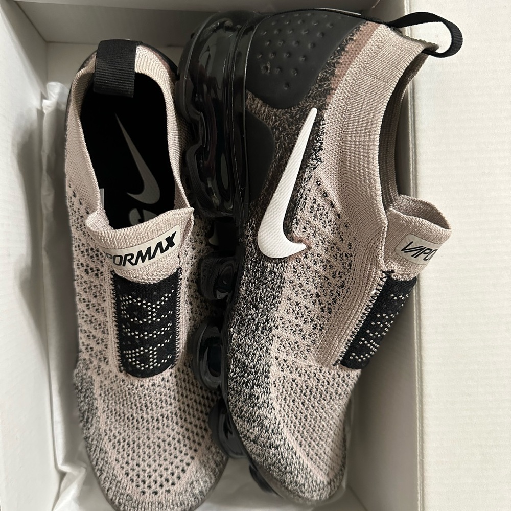 Woman’s Nike Vapormax
